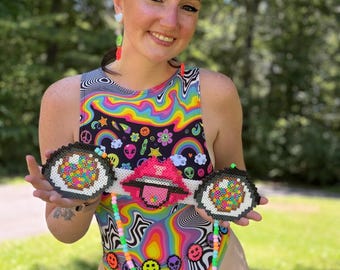 Trippy Emoji Face Rave Perler Necklace | Shrek Rave Perler | Rave Perler | Rave Kandi | Rave Acessories | Kandi |