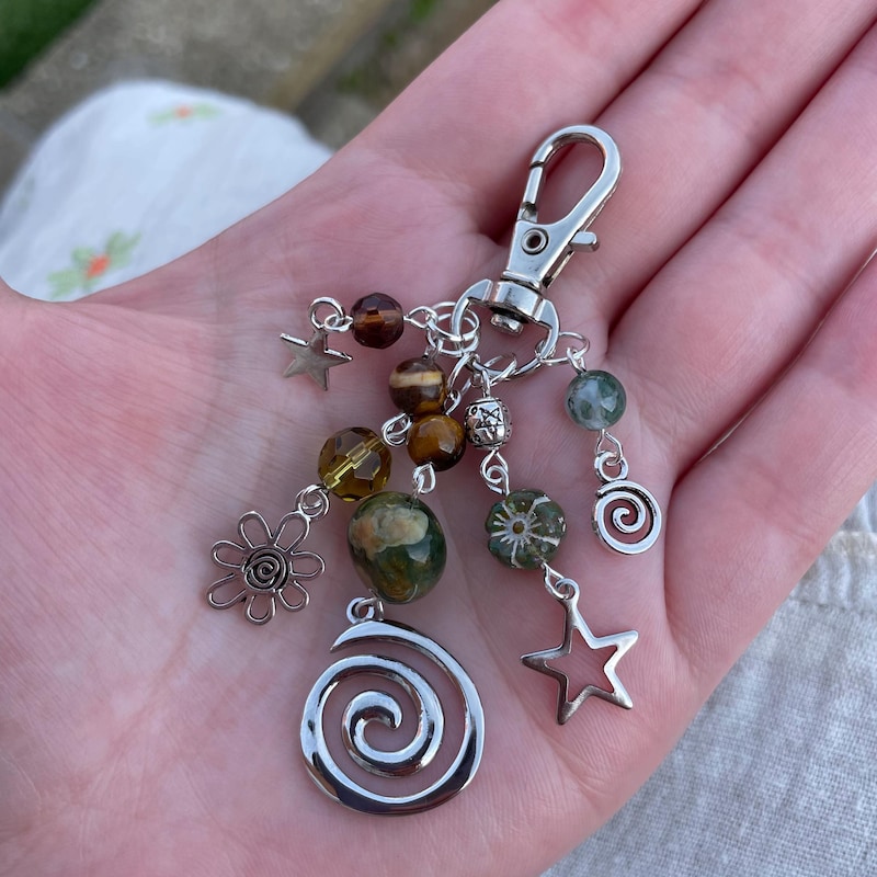 Hippie Keychain - Etsy