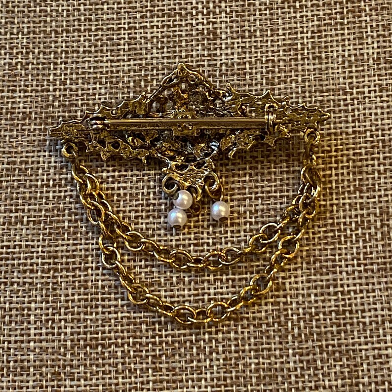 Vintage Retro Victorian Rhinestone /& Faux Pearl Dangle Collar Brooch