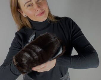 Dark Colour Beautiful Gloves | Natural leather and mink fur warm winter mittens