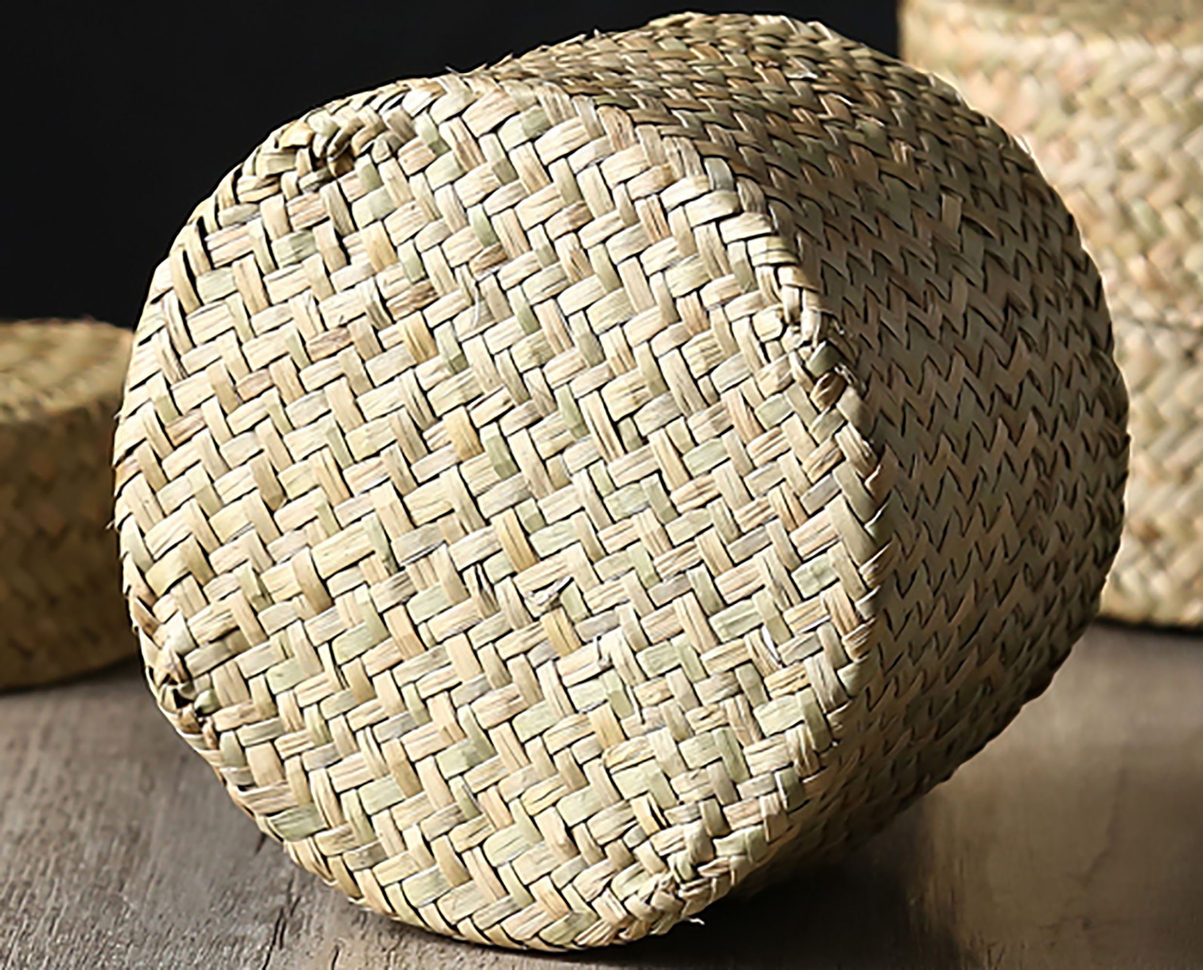 Round Seagrass Woven Small Basket with Hinged Lid Vintage Etsy