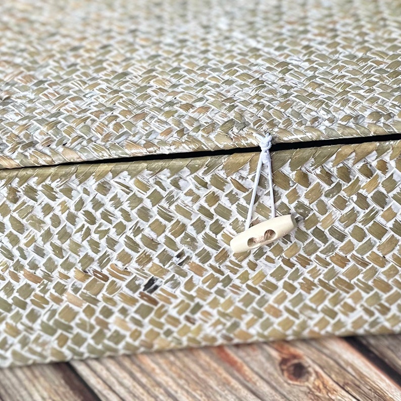 Woven Seagrass Basket With Lid White Wash Basket Easter Etsy