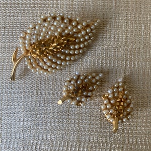 Vintage Demi Parure BSK Mid Century Faux Pearl Leaf Brooch and Earrings