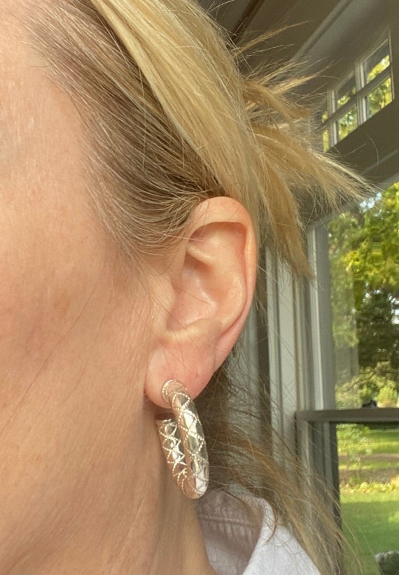 Wonderful Quilted Sterling Silver Hoops