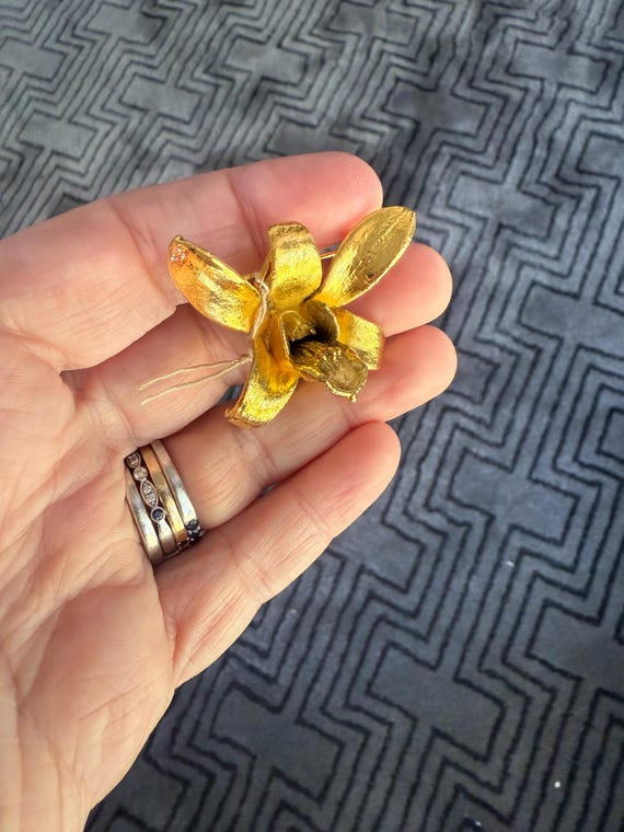 RISIS 金製品 馬置物 RISIS ライシス シンガポール