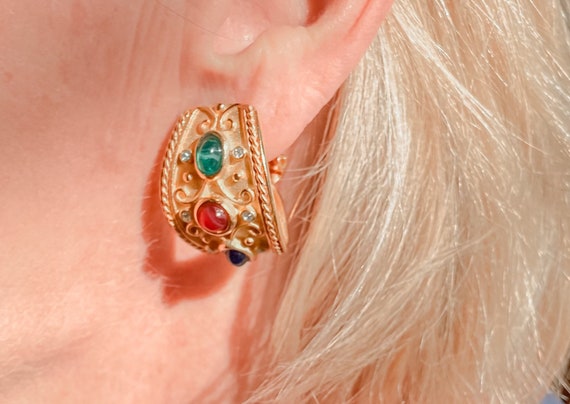 Vintage Gold Tone Byzantine Clip Earrings