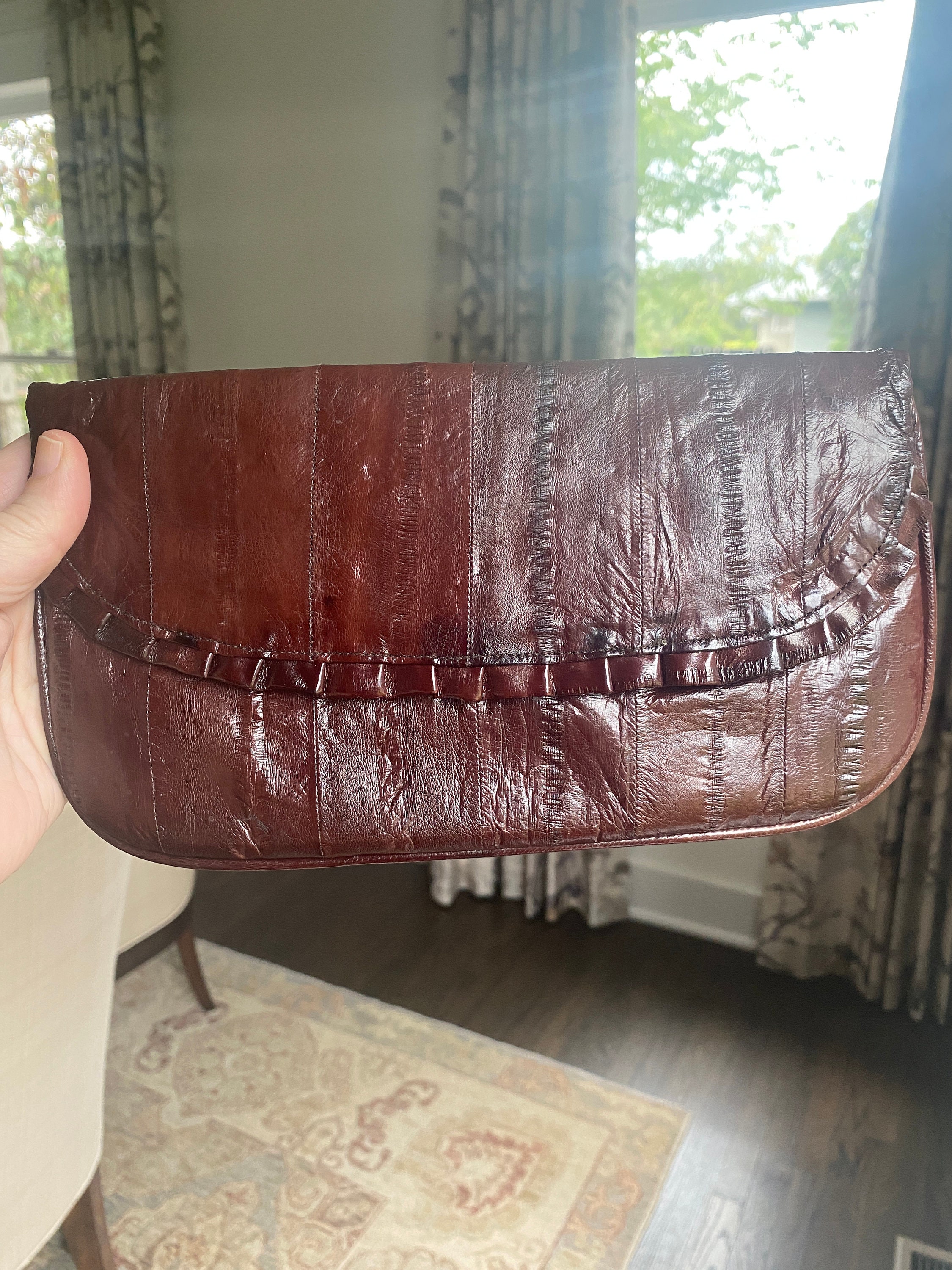 Eel Skin Mens Wallet with Coin Pocket | WalletGear