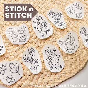 Blumen Stickerei Stick and Stitch | Wasserlösliche Stickmuster, Wash Away Handstickerei, Blumen, Blumen, Stick n Stitch Pack
