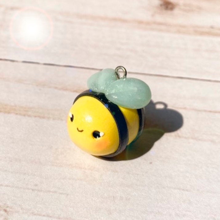 Bumblebee Concave back Bee Charms Honey Bees Smile Kawaii Charm Caboch