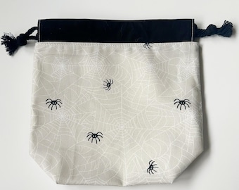 Spider Simple Sack  7.5 x 5.5 x 3