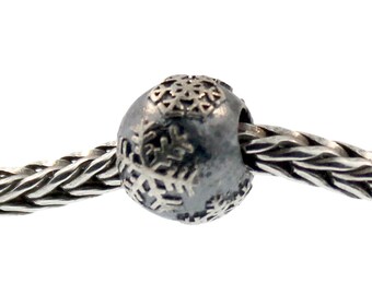 NEW TROLLBEADS women\'s winter troll bead charm in silver Buy Trollbeads Online | Troll Silver Charms | Winter Snow  main image 3