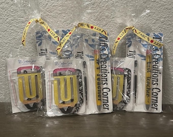 Teacher Gel Pen with Pencil Shaped Jumbo Paper Clips - Teacher Appreciation Gift Set -#1 Teacher Gel Pen or best teacher Gel Pen Gift Set