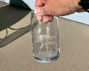 Moose Etched Beer Can Glass - Moose Etched Drinking Glass  - Moose Etched Water Glass - Moose Etched Soda Can Glass With Straw & Bamboo Lid
