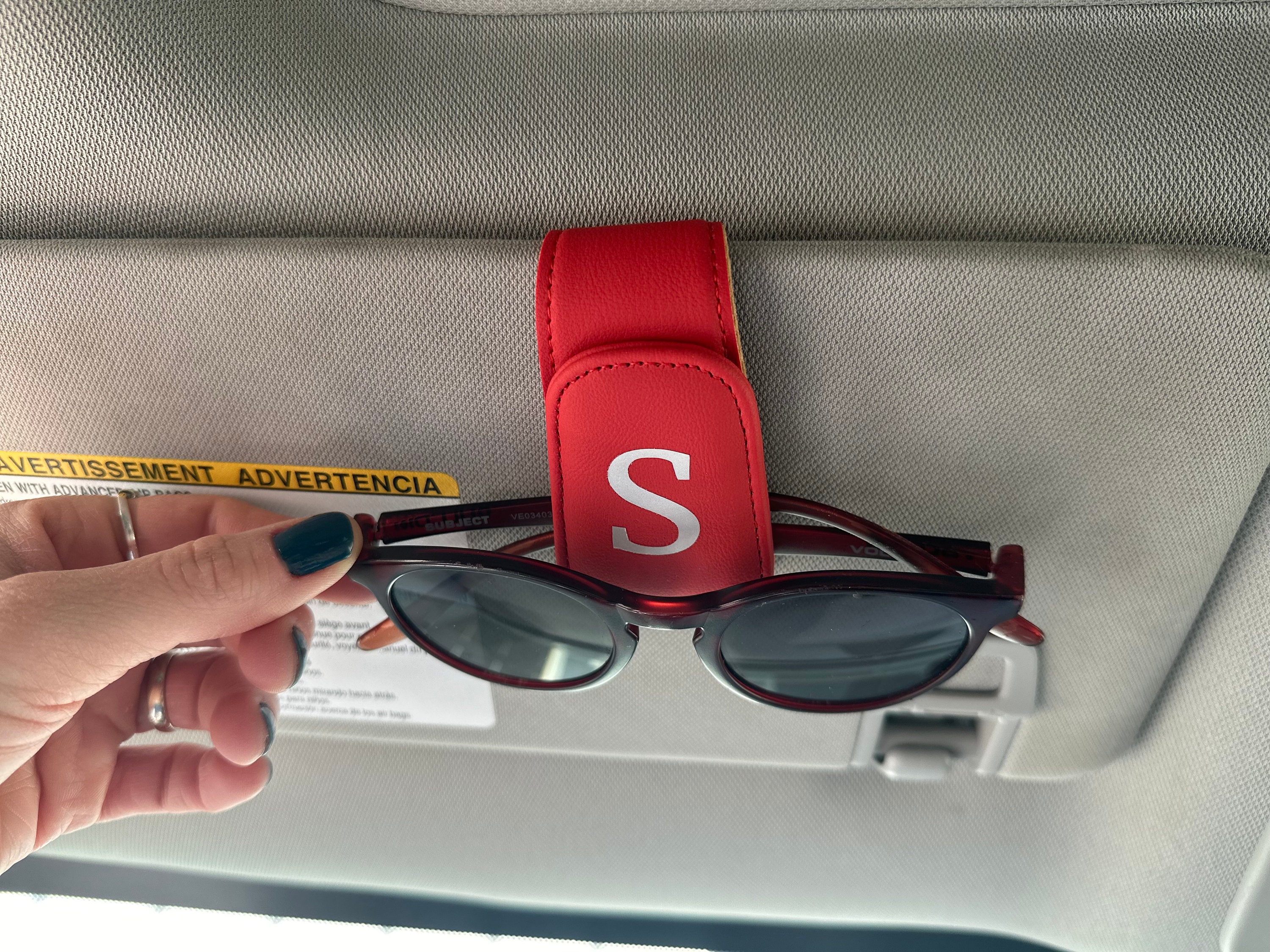 Amazon.com: Sunglasses Holder for Car Sun Visor, Magnetic