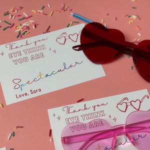 Gafas de sol con forma de corazón para cumpleaños o San Valentín, sin caramelos, para niños, para la escuela, para la clase, para niñas, como recuerdo para repartir en el aula