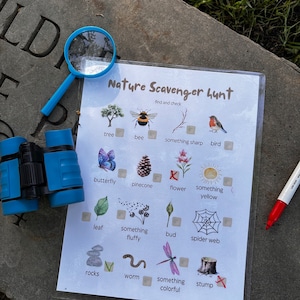 Outdoor Nature Scavenger Hunt mindfulness learning science activity for homeschooling