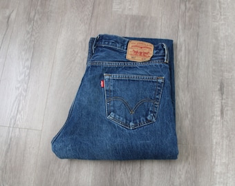 501 Levi's Jeans / Blue / XX / Medium Wash