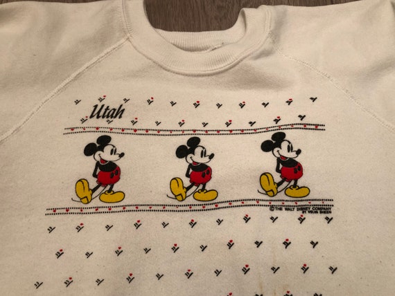 Vintage Mickey Mouse graphic sweatshirt Utah - image 8