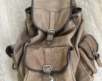 Vintage Leather Backpack Tan Color 90’s Style Unisex