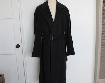 Vintage Women's Gray Winter Coat / Estimated Era 1980s - 1990s Made in Italy