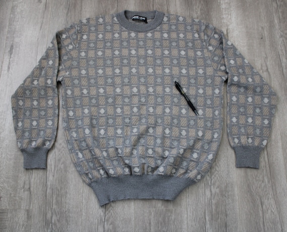 Men Crew Neck Sweater 90's style knit Made in Bul… - image 5