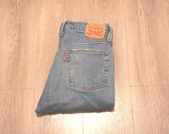 Distressed 501 Levi's Jeans Button Fly