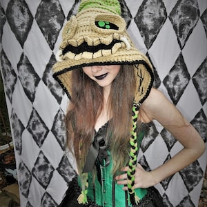 Burlap and Green chapped crochet hood/  warm hat / cosplay/ costume/ fandom/ beanie/ winter hat