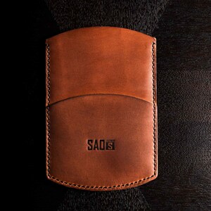 Cartera de pasaporte, porta pasaporte de cuero, cubierta de viaje hecha a mano, regalos para viajeros, estuche de pasaporte en marrón oscuro/marrón bronceado Tan Brown