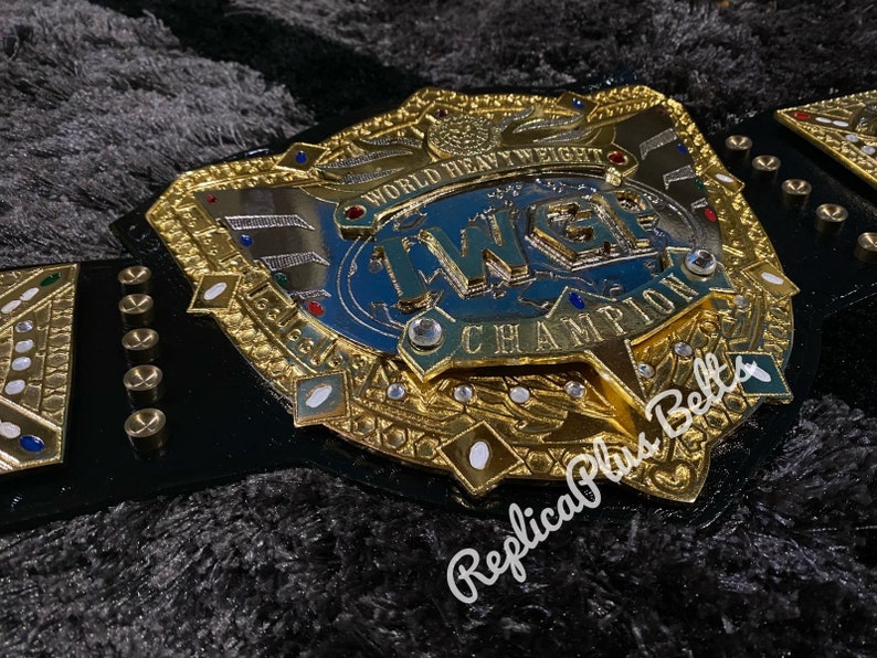 New IWGP / NJPW World Heavyweight Championship V5 Title Belt (3.5mm Zinc) image 2