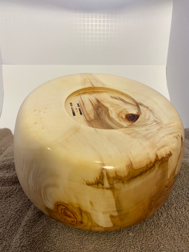 Beautiful Cottonwood Bowl turned on lathe!