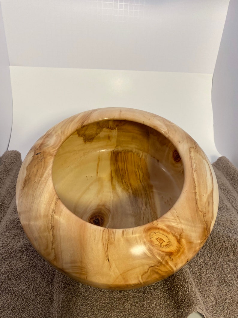 Beautiful Cottonwood Bowl turned on lathe!