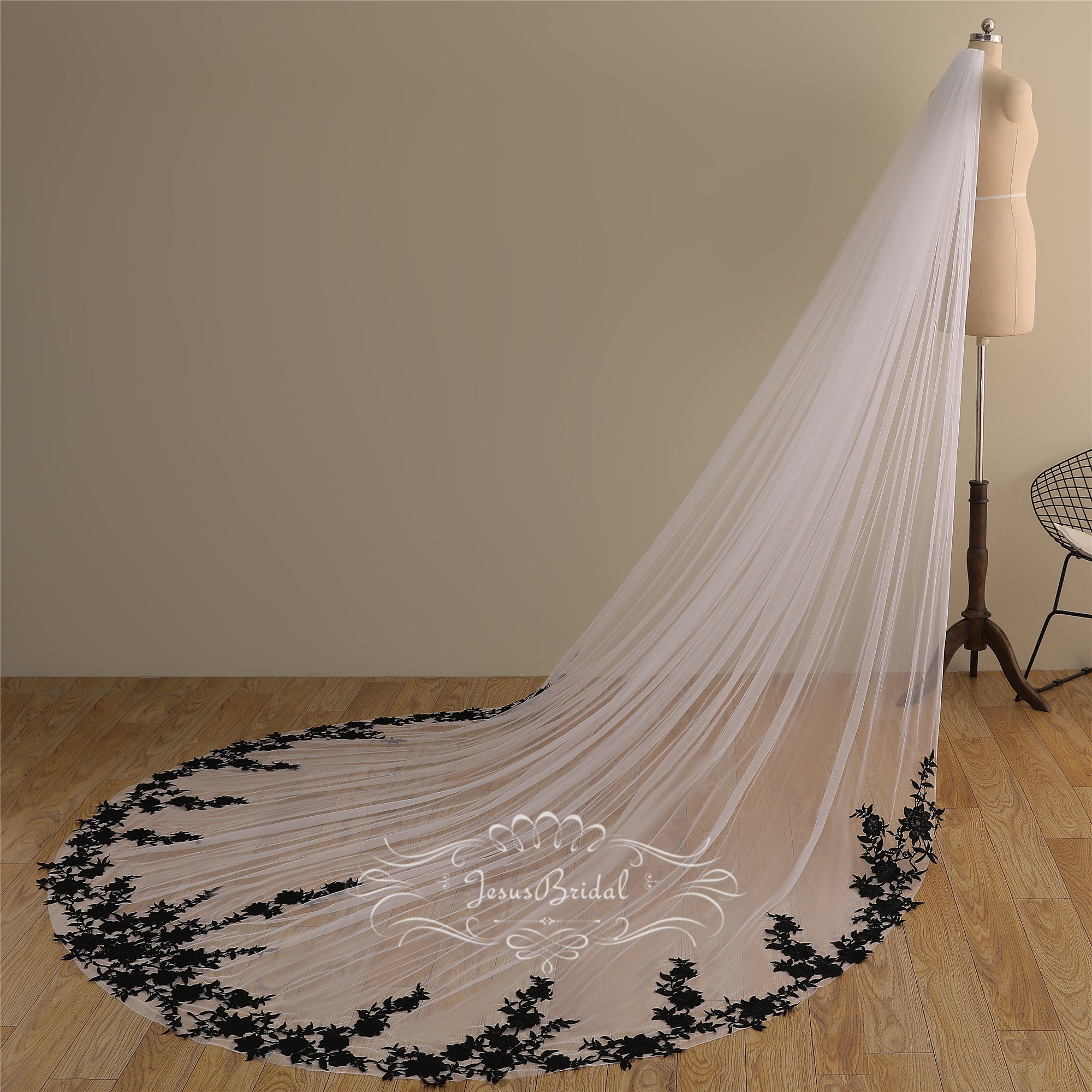 Ivory Wedding Veil With Black Lace Appliqueslong Etsy