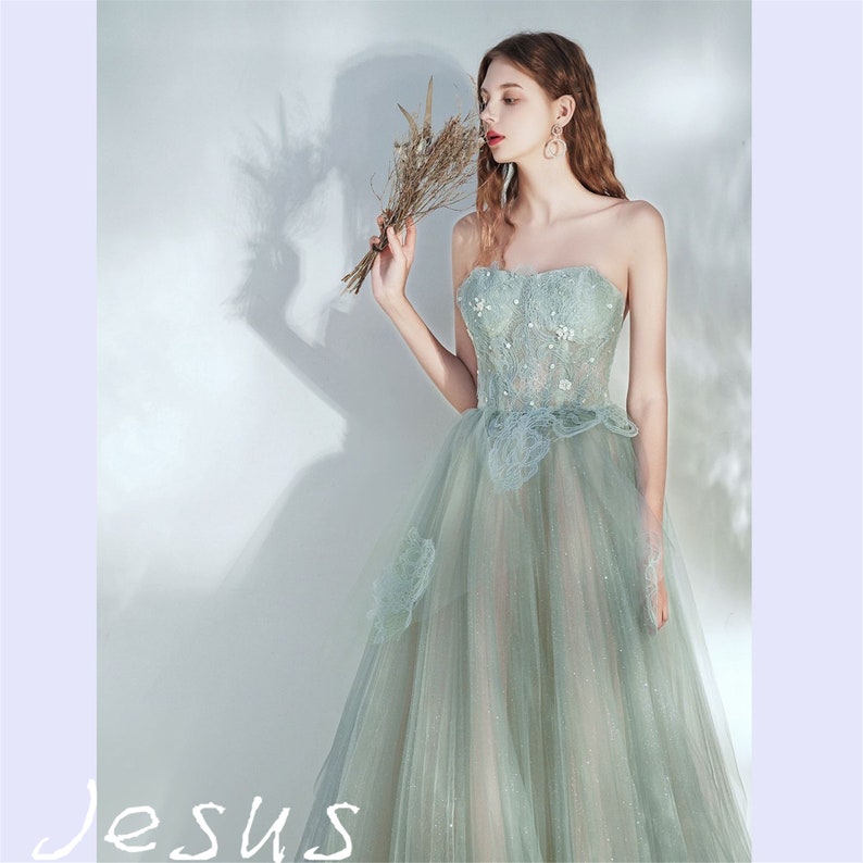 Dreamy Shiny Mint Green Strapless Prom Dress Sleeveless Handmade Applique Party Fairy Prom Dress Evening Dress Gown 2022 