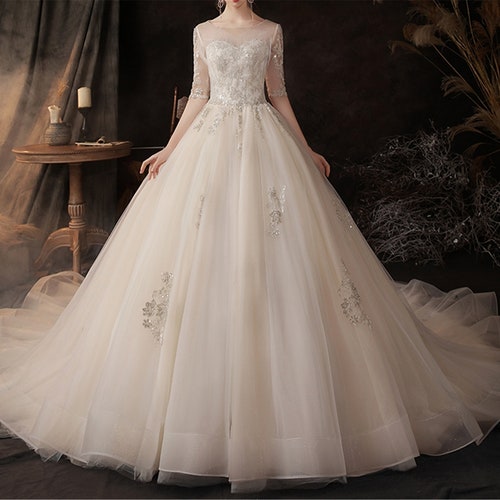 half sleeve gown