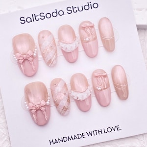Handmade Ballet Bow Press On Nails: Pink Cat Eye Plaid Oval