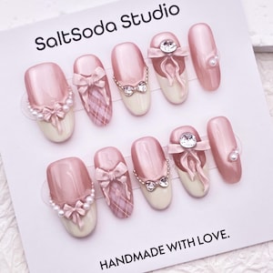 Sweet Bow Plaid Nail/Light Pink Cat Eye Nail/Cute Oval Shape Nail/White French Tip Nail/Handmade Press on Nail/Kawaii Princess Nail