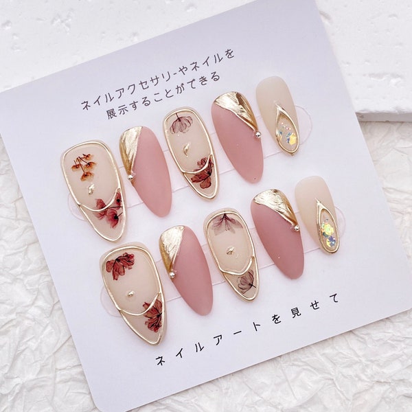 Vintage Light Pink Almond Nails/Simple Flower Nail Art/Handmade Press on Nails/Beautiful Floral Nail/Trendy Elegant Classy Nail