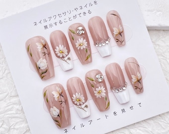 Vintage Flower Nail Art/French Tip Coffin Nails/Handmade Press on Nails/Spring Floral Nail/Elegant Classy Nail/Trendy Popular Nail