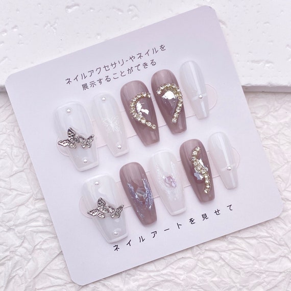 Simple cute coffin sale nails