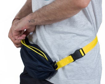 Waterproof Banana Bag – Lightweight Crossbody Waist Belt, Travel Friendly