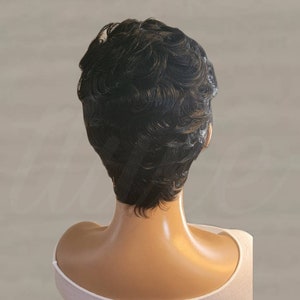 Petite Curly Human Hair Wig: Wet & Wavy Pixie Cut - Glueless Black Wig bild 7