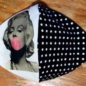 Marilyn Monroe Glamorous Bubble Gum Art Deco Face Mask