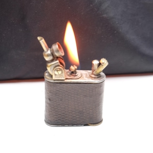 Lancel Automatic Petrol Lighter 1930s Works good!