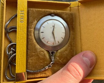 7N07-001A SEIKO セイコー 懐中時計 スモールセコンド 箱付 贈 内閣