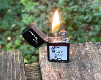 Encendedor de gasolina mini Zippo vintage en perfecto estado de funcionamiento Paul Newman