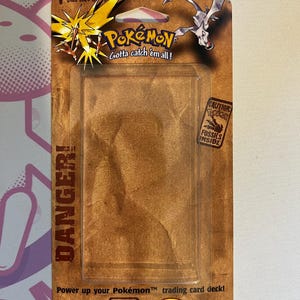 Pokemon Trading Card proxie Fossil Blister and Plastic Part Kit.