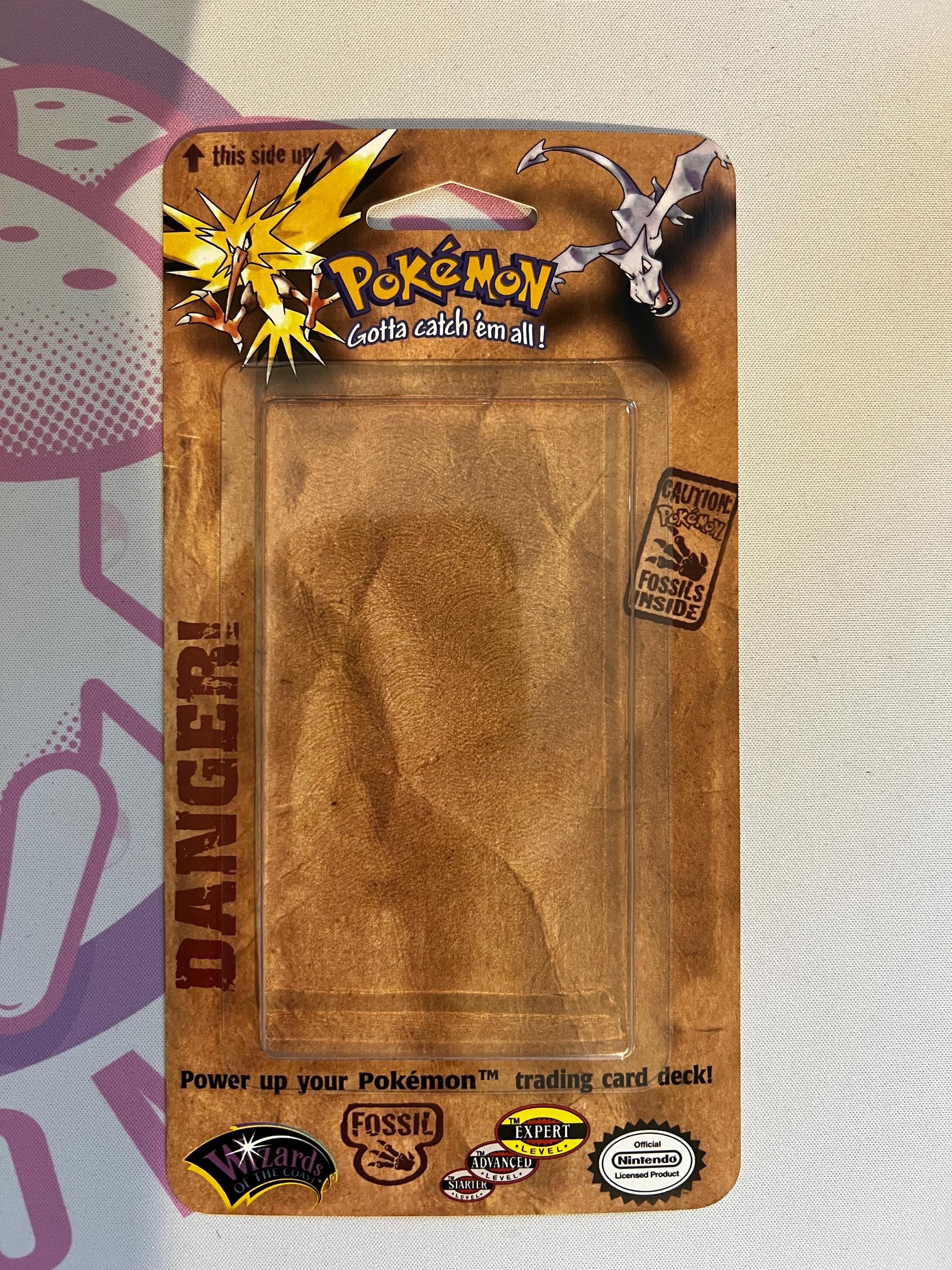 Pokemon Trading Card Proxie Fossil Blister and Plastic Part Kit