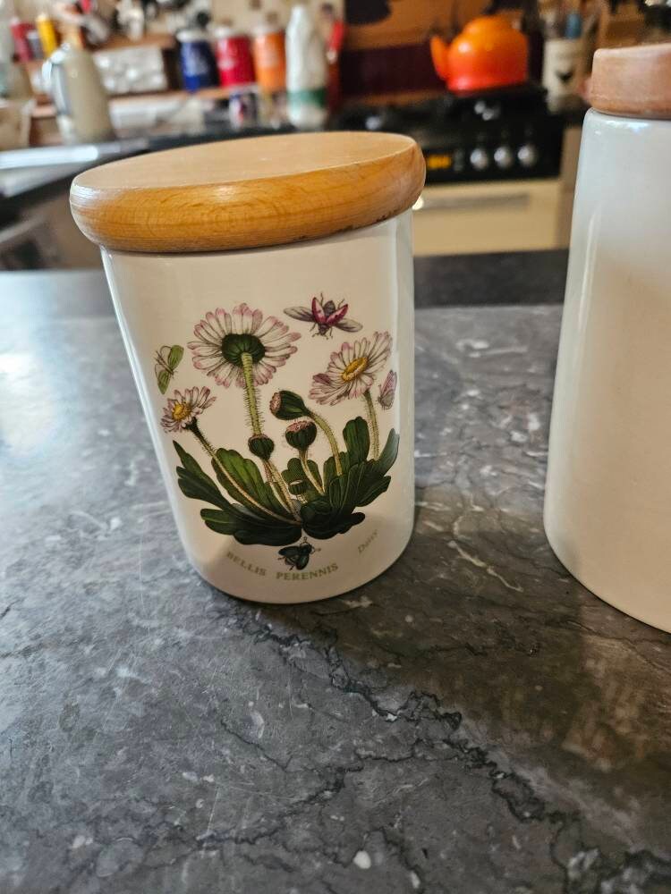 Two Portmerrion Botanic Garden Storage Containers Floral Pattern Susan ...