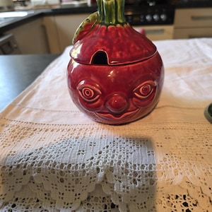 Beetroot pot table ware storage quirky kitchenailia smiley face to front lidded 1970 purple colour kitsh sweet item great for gift.