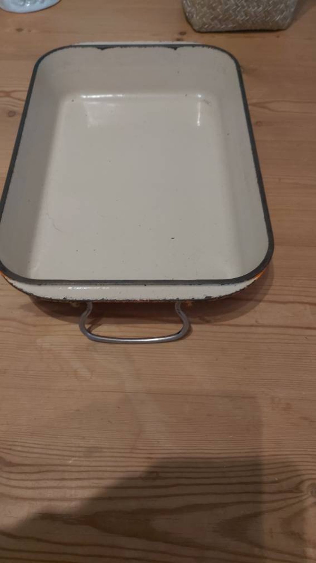 Vintage Le Creuset Roasting Pan Pie Baking Cast Iron Orange Cream Bail